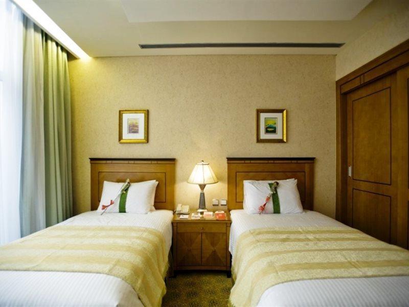 Eastyard Khobar Hotel - Formerly Ramada By Wyndham Khobar מראה חיצוני תמונה