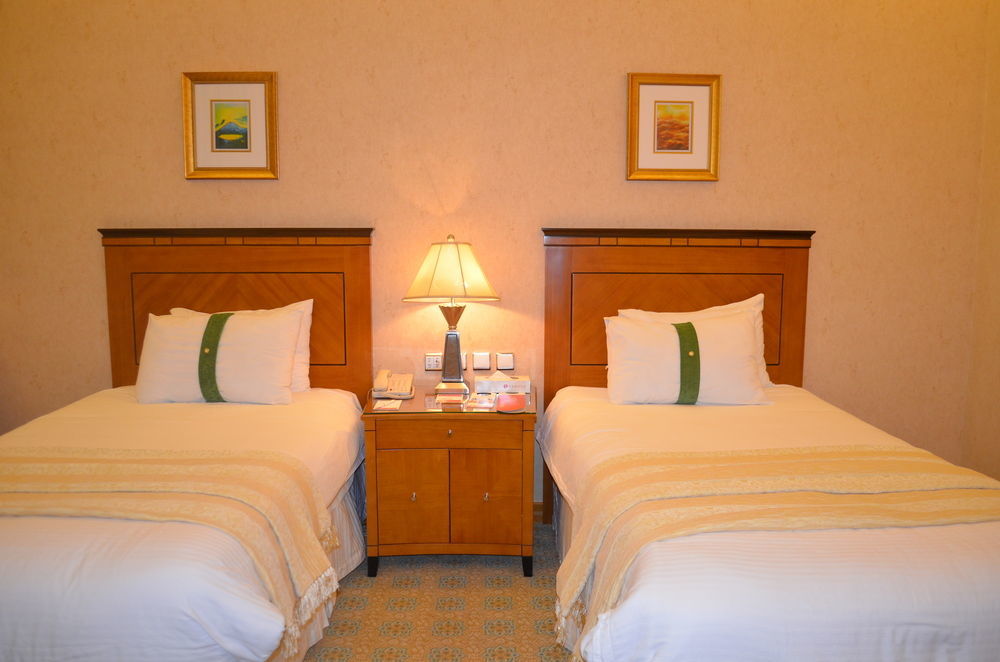 Eastyard Khobar Hotel - Formerly Ramada By Wyndham Khobar מראה חיצוני תמונה