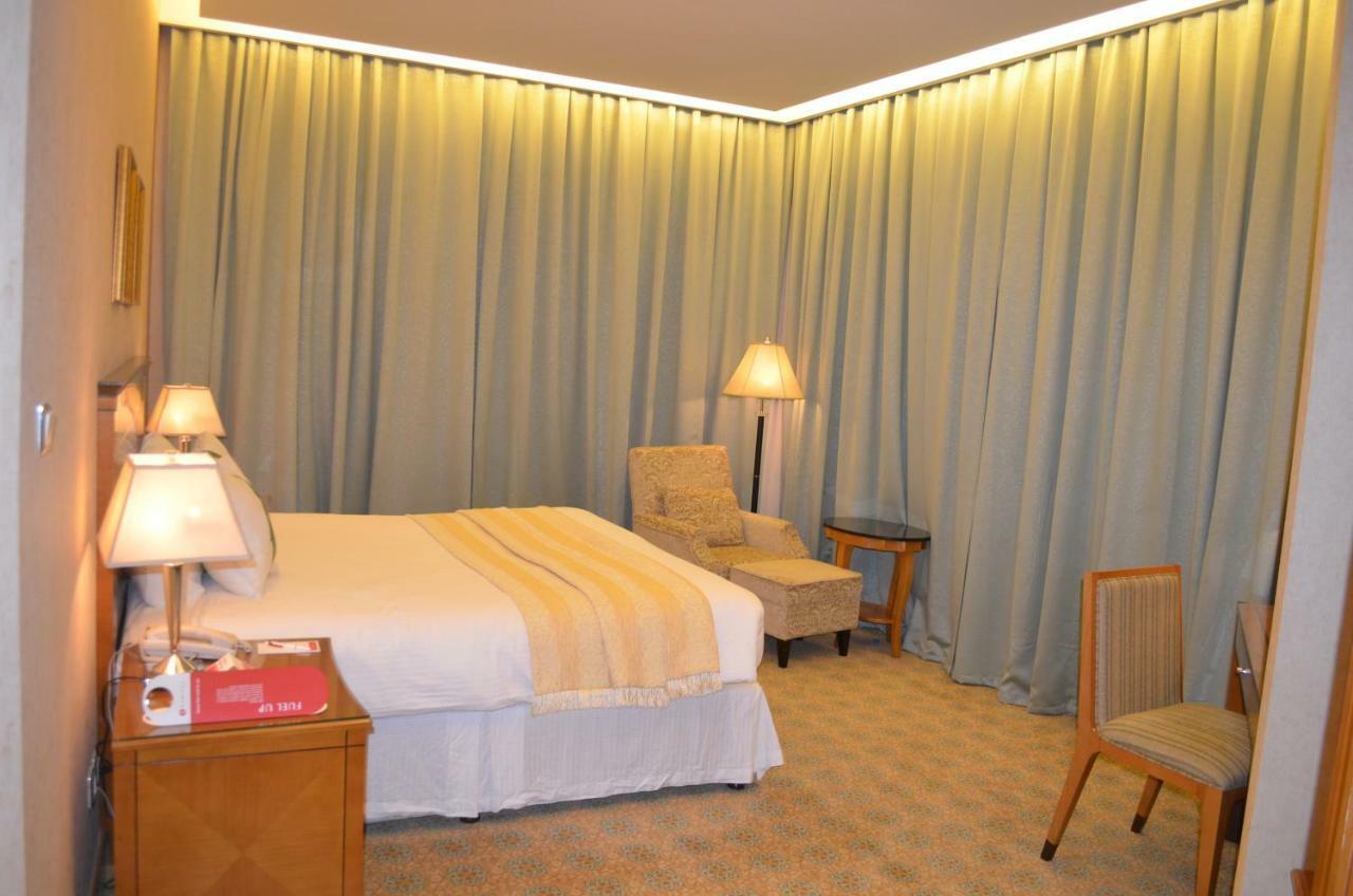 Eastyard Khobar Hotel - Formerly Ramada By Wyndham Khobar מראה חיצוני תמונה